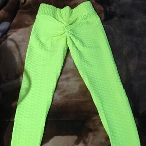 Brand New Butt Enhance Stretch Leggings